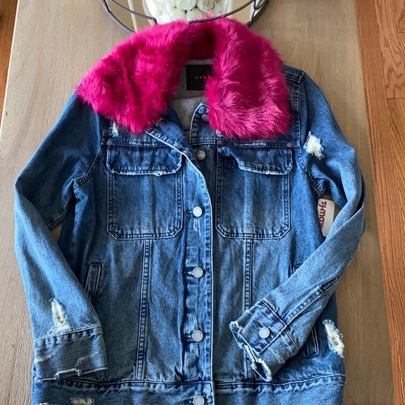 BlankNYC distressed denim jacket - Picture 1 of 1